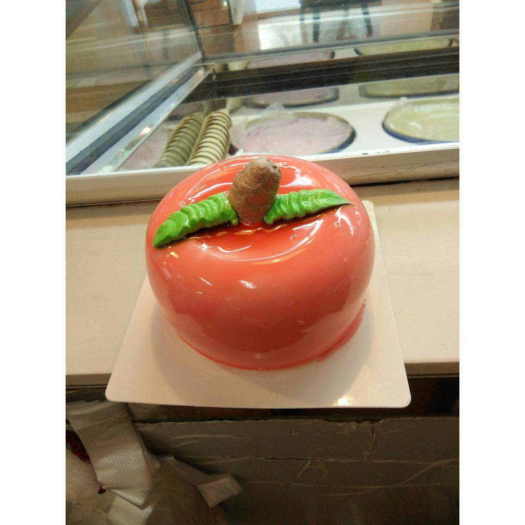 西瓜造型奶油蛋糕