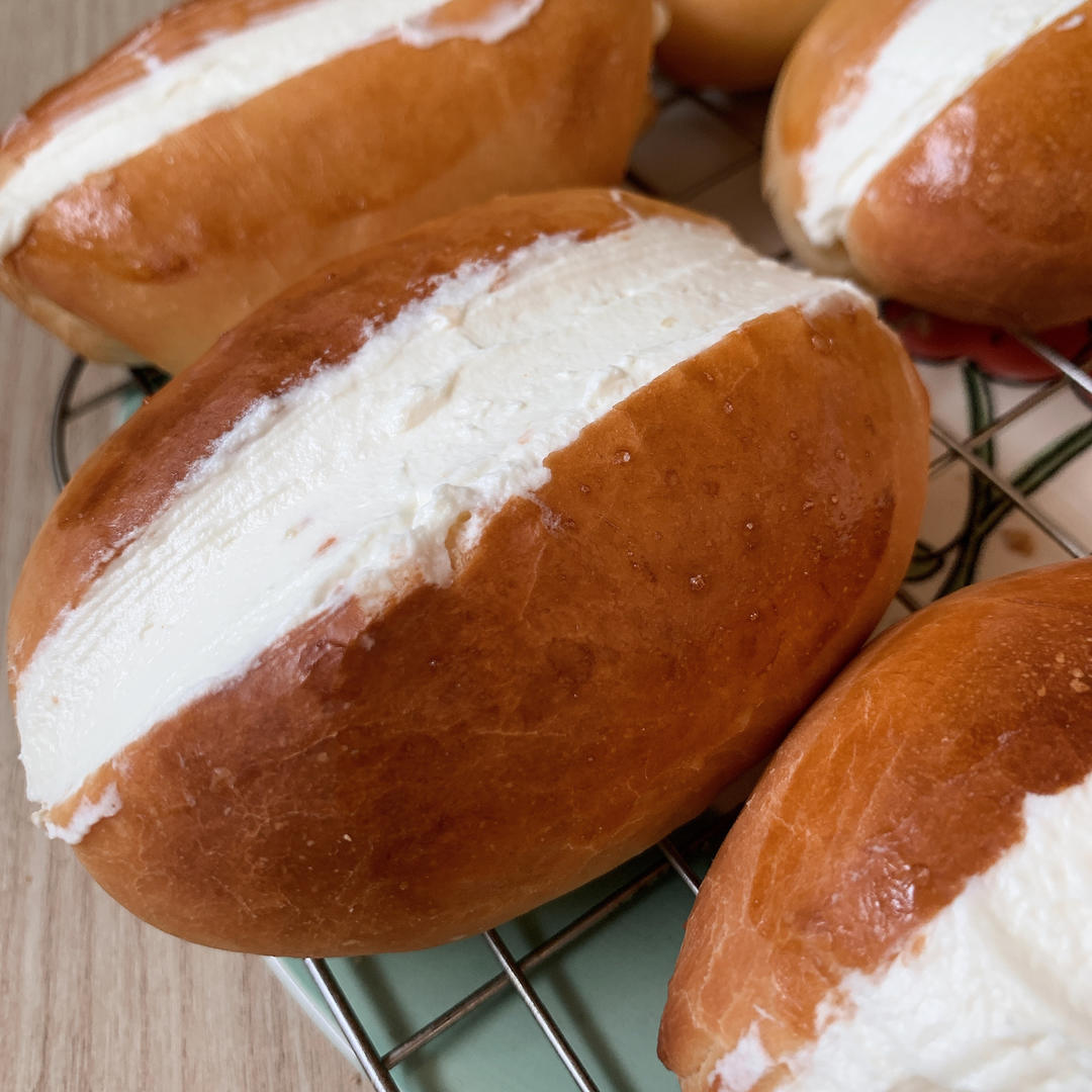 鲜奶油面包