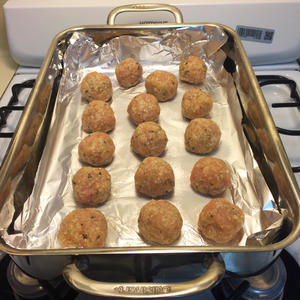 烤箱鸡胸肉丸Chicken Meatballs的做法 步骤5