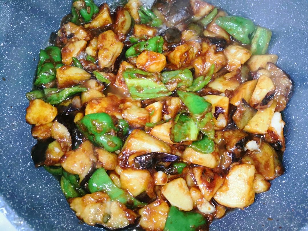 超级下饭的地三鲜