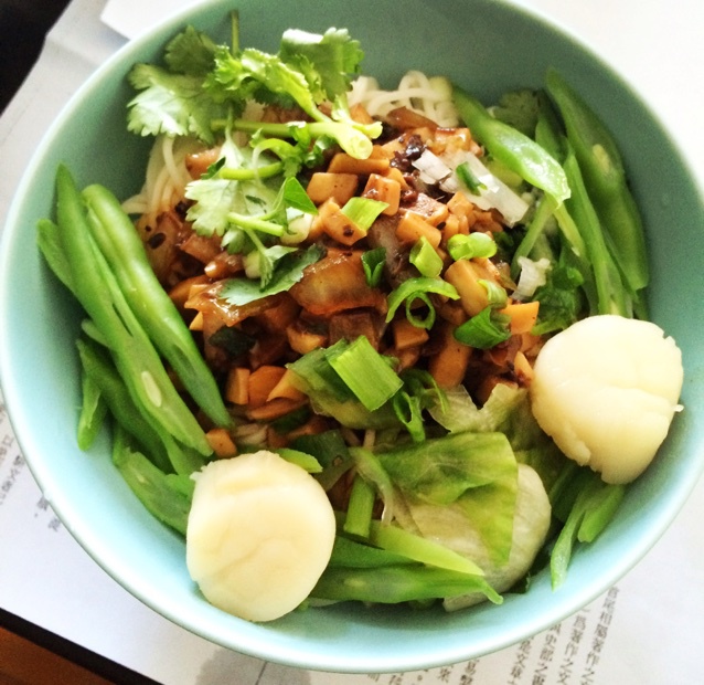 私房香菇肉酱拌面