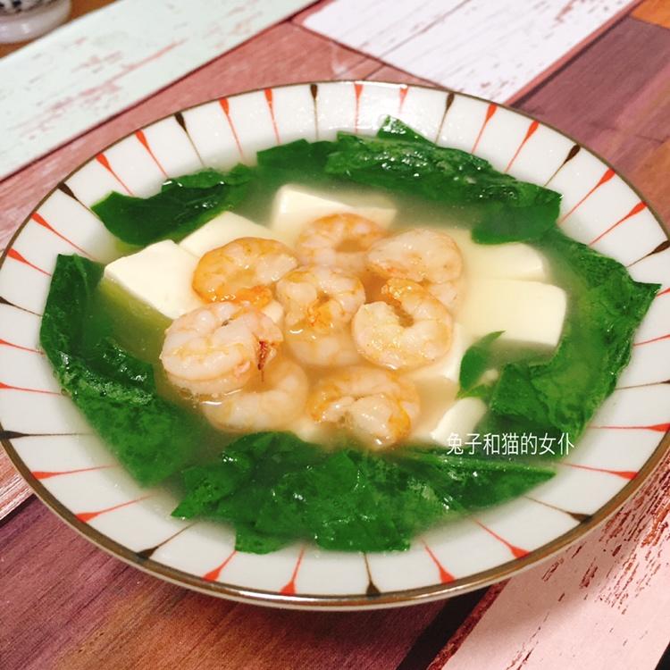 冬季暖汤—虾仁油菜豆腐汤