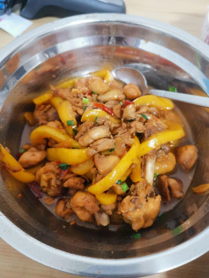秒杀饭馆味道的【黄焖鸡米饭】