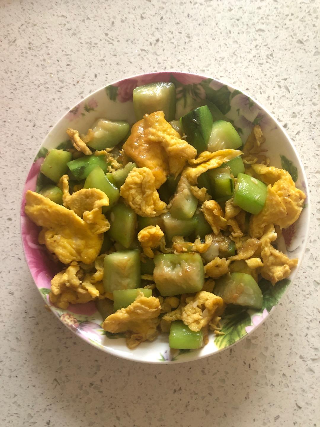 减脂丝瓜炒鸡蛋