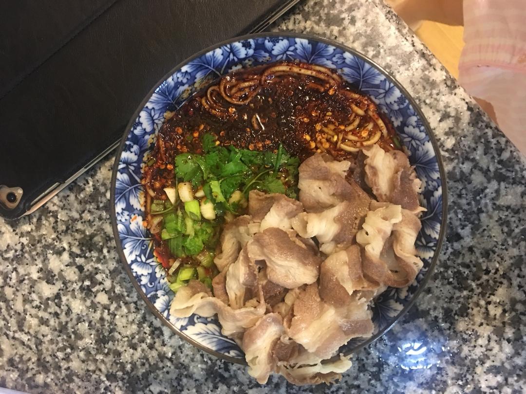 如何快速煮一碗高仿的“重庆小面”