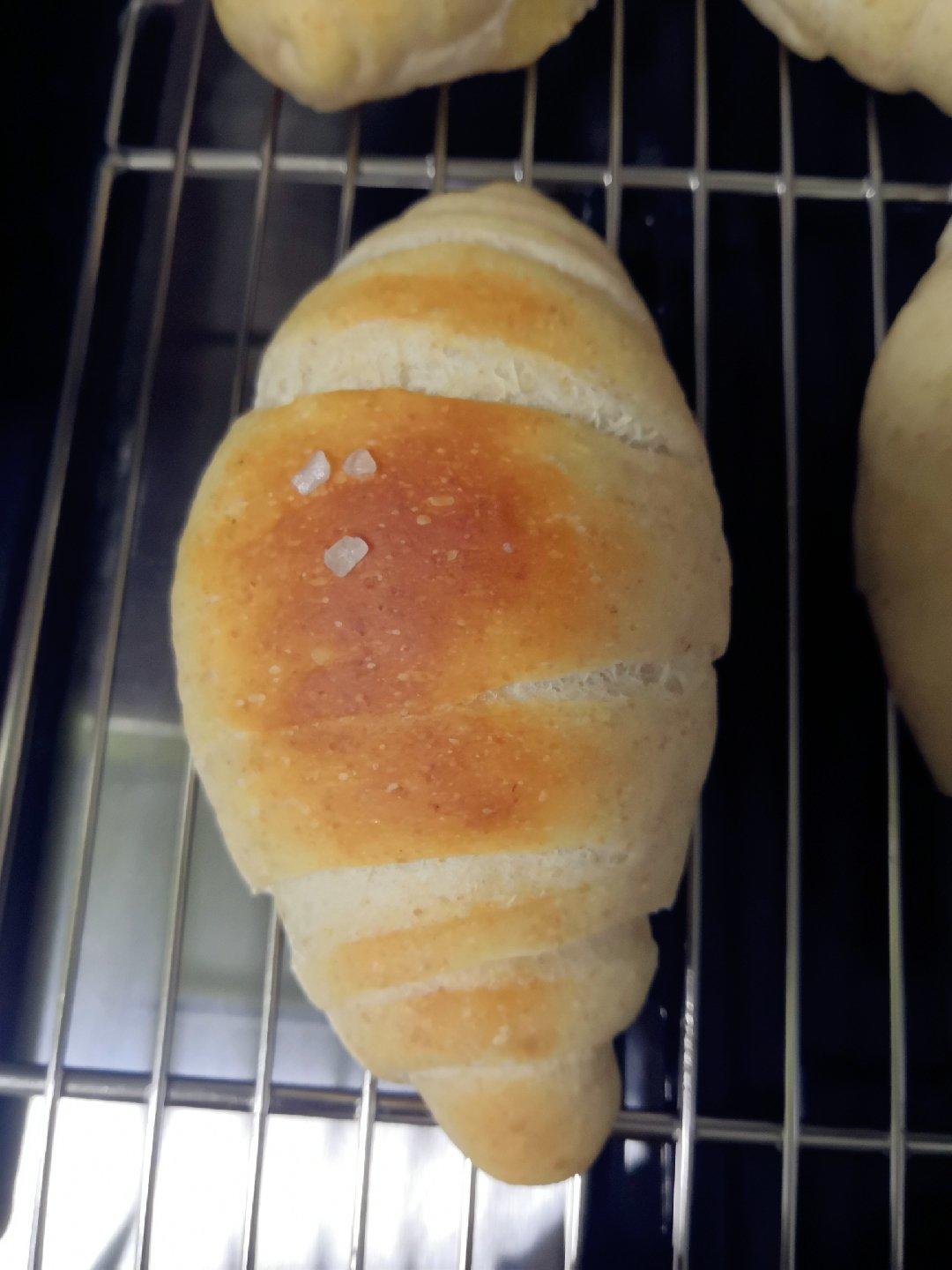 全麦芝麻盐面包