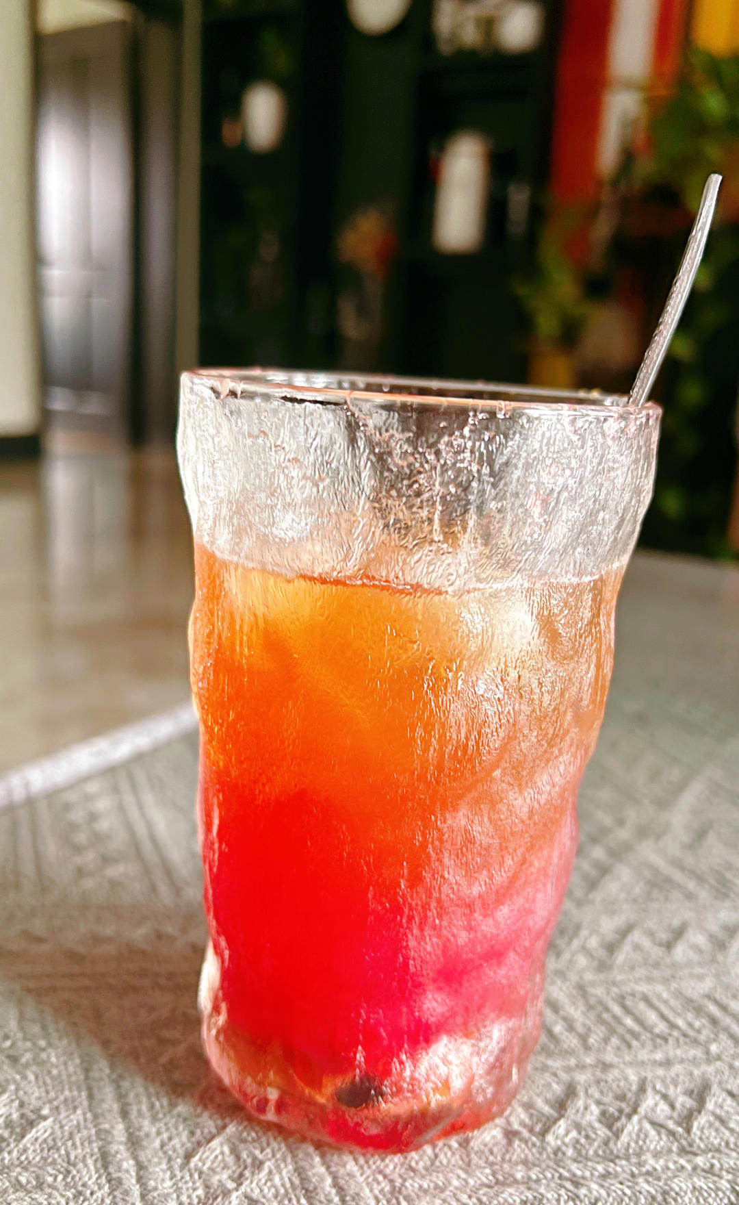 低卡又好喝，这玩意我能狂喝一夏天的青柠话梅雪碧