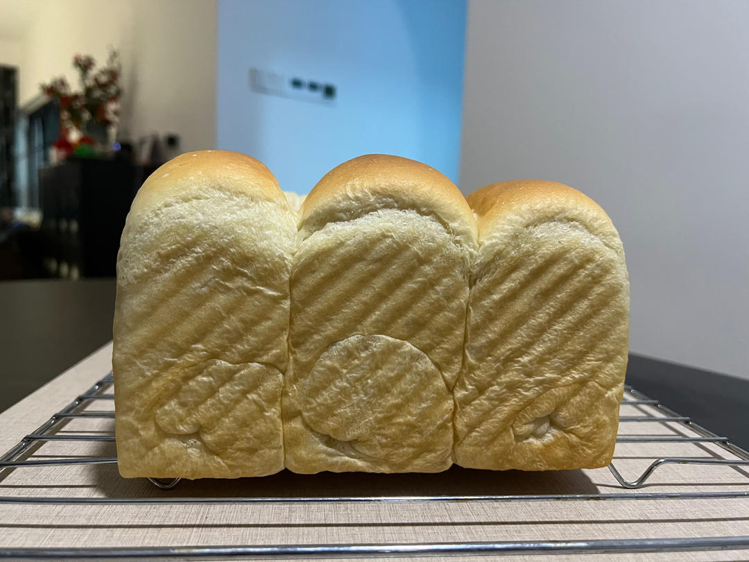 庞多米白吐司