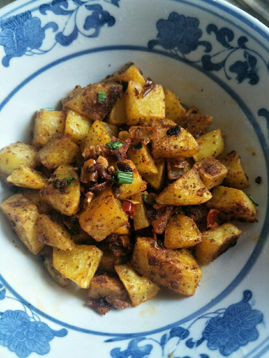 蒜香孜然土豆