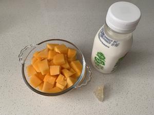 甜品：木瓜牛奶（下奶必备）的做法 步骤2