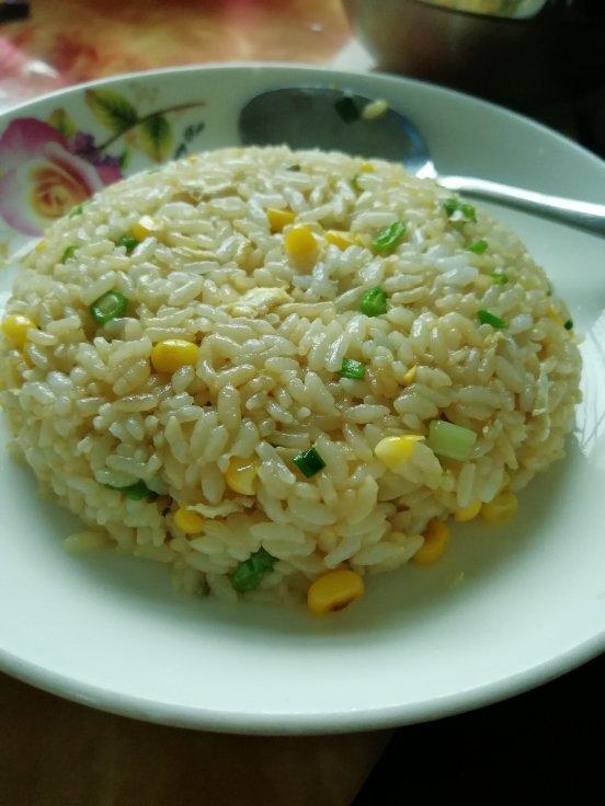 鸡蛋炒饭