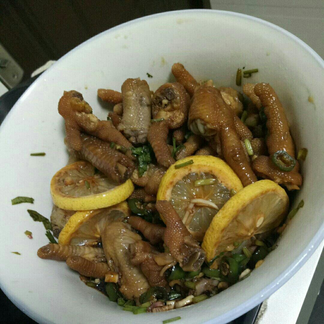 柠檬酸辣凤爪