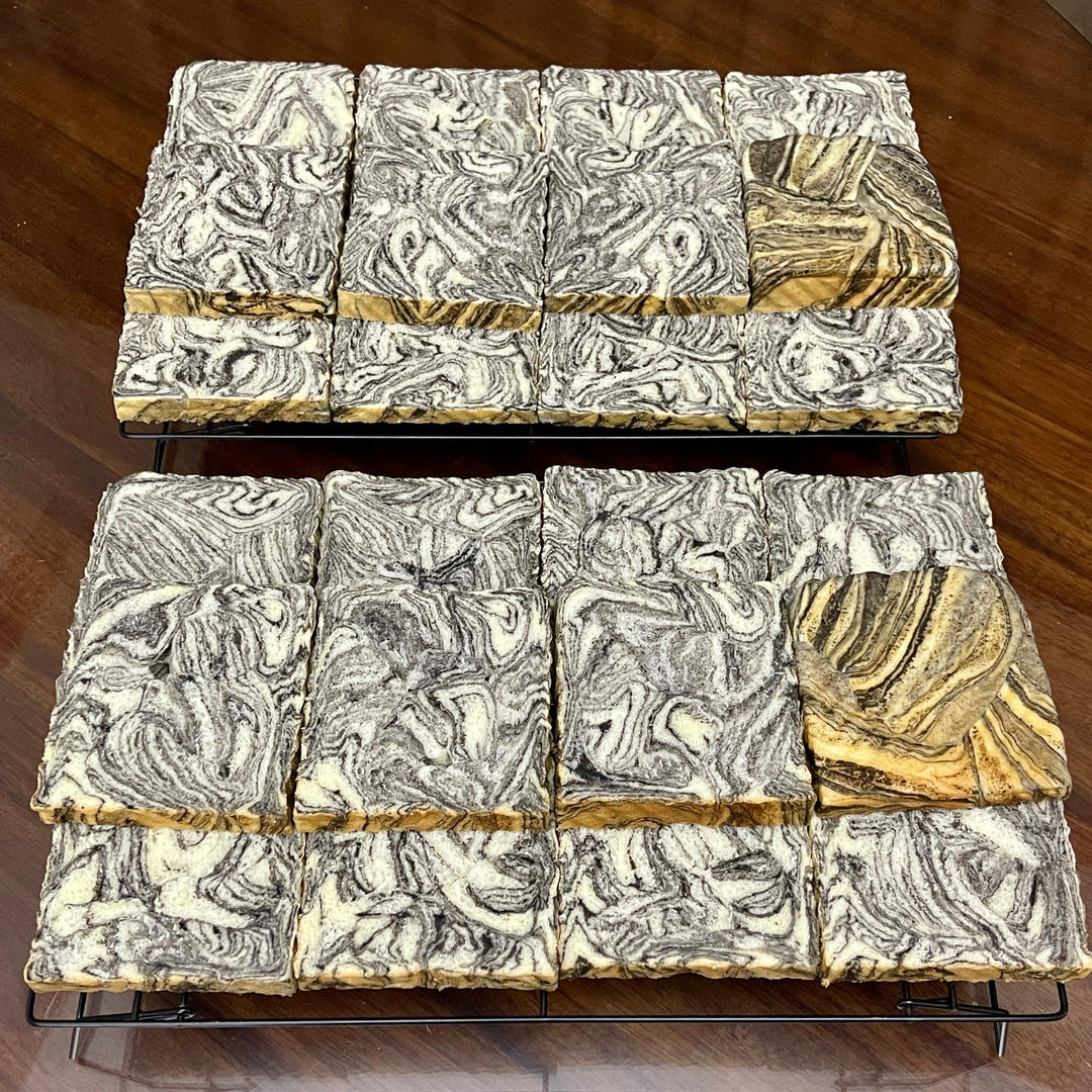 豆沙大理石吐司