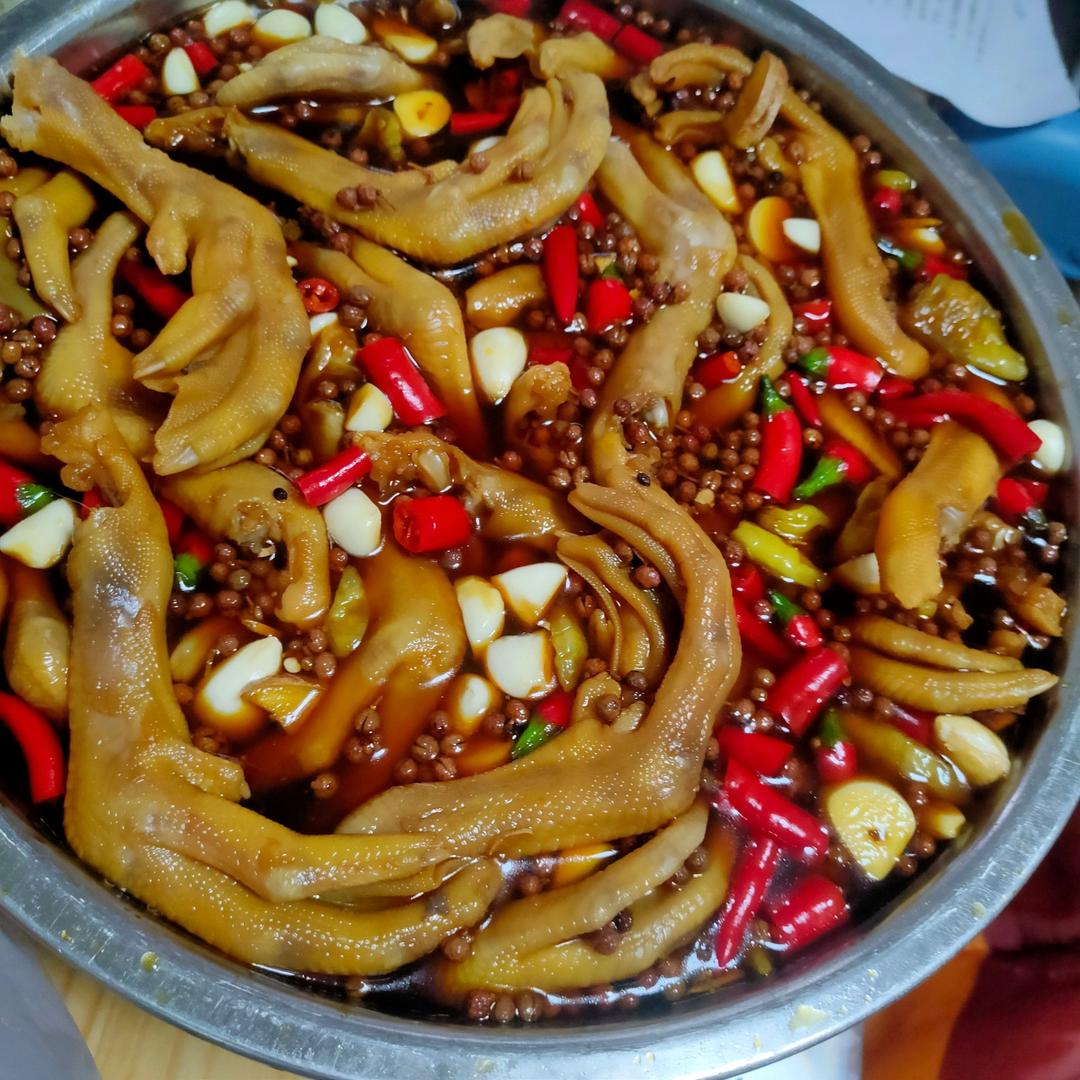 泡鸭爪