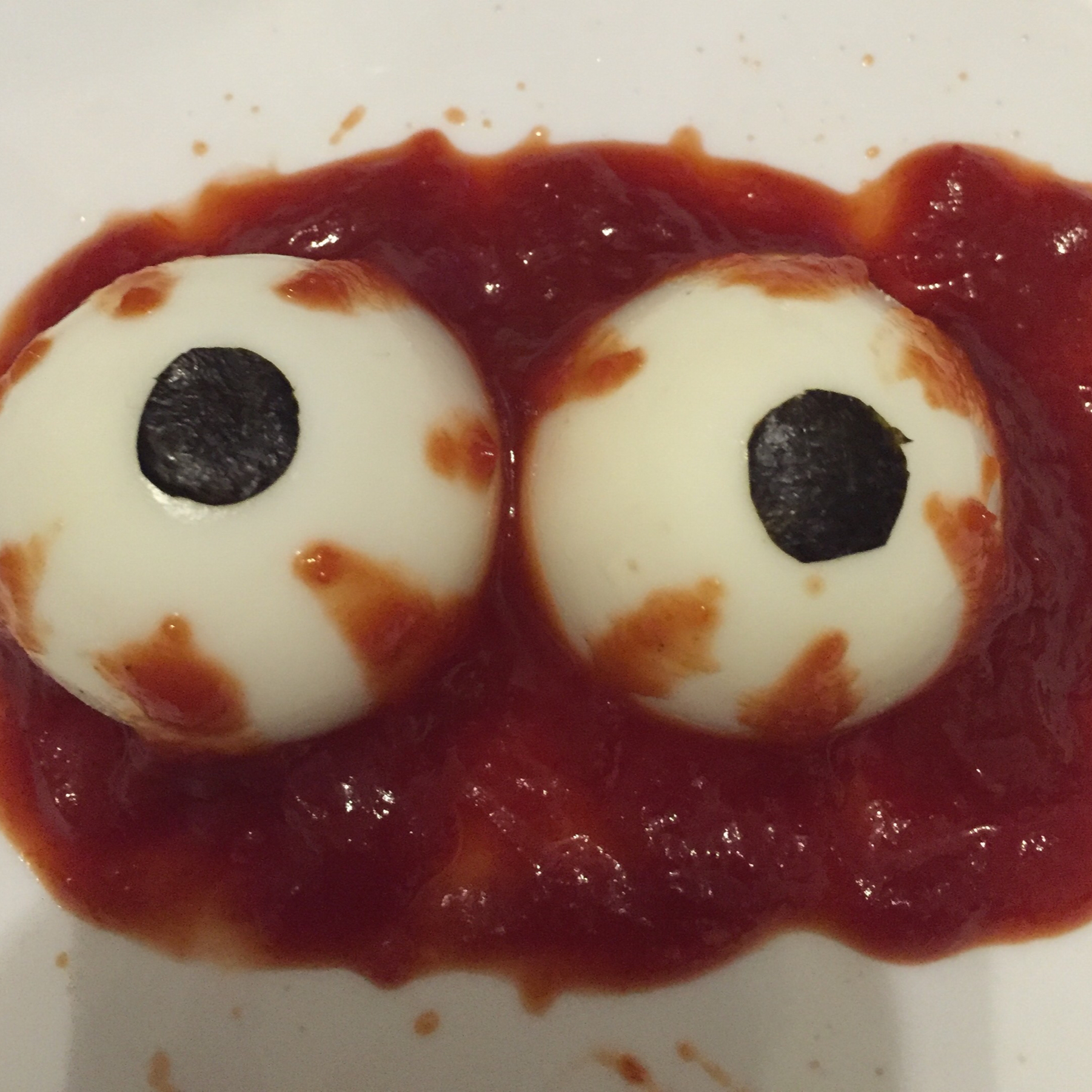 超快手万圣节眼球水煮蛋