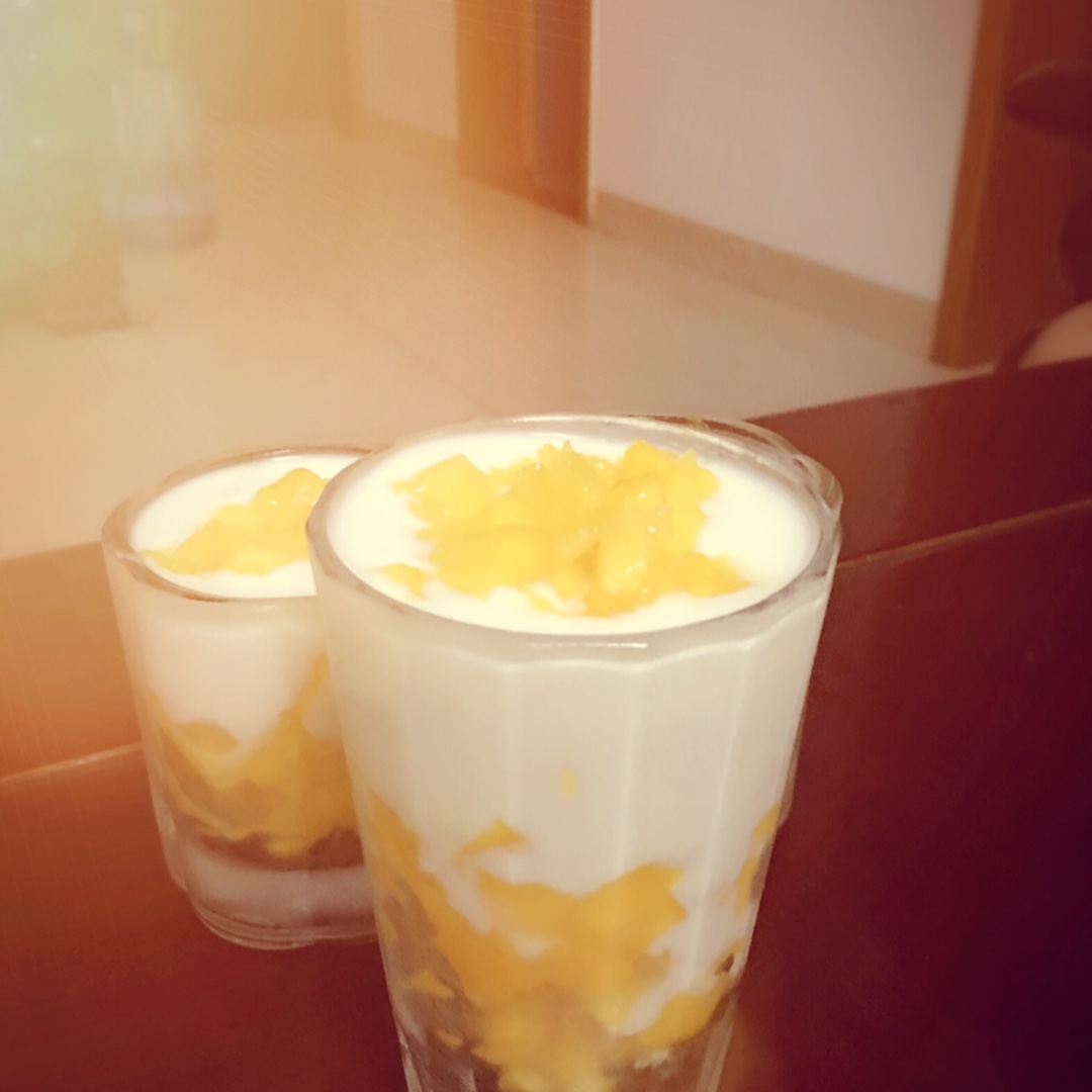 芒果酸奶木糠杯