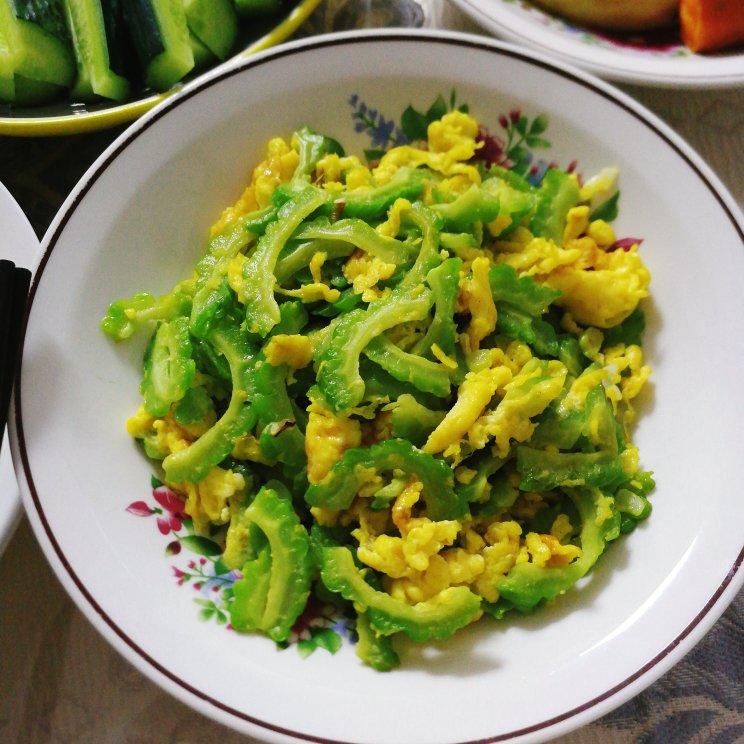 苦瓜炒蛋（清火菜）