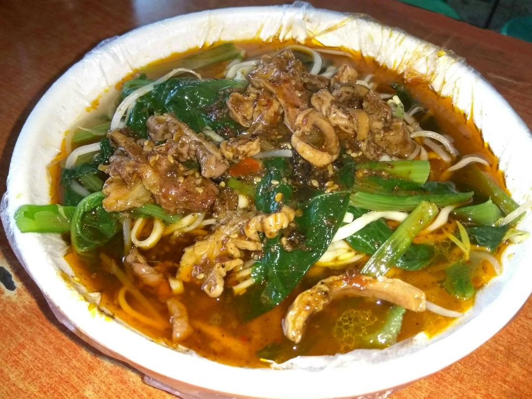 超好吃的羊杂面