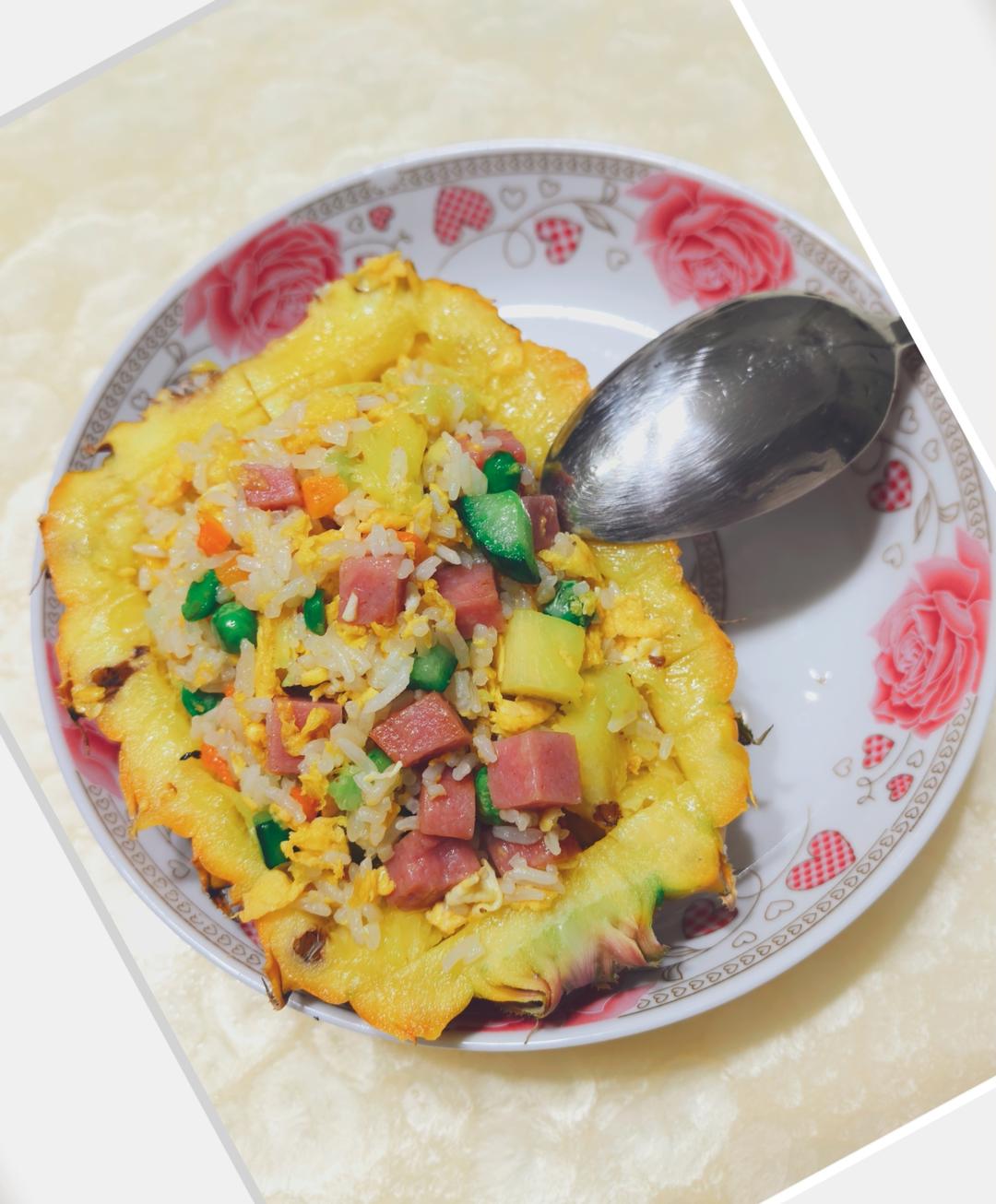 菠萝炒饭