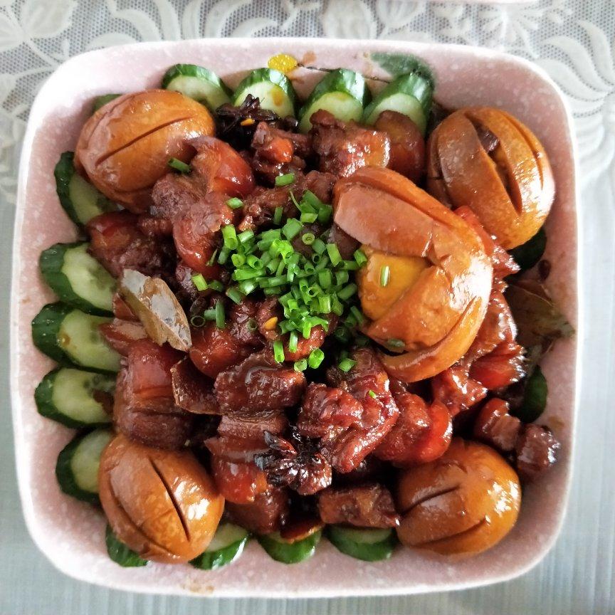 其实也不是很难的红烧肉烧蛋