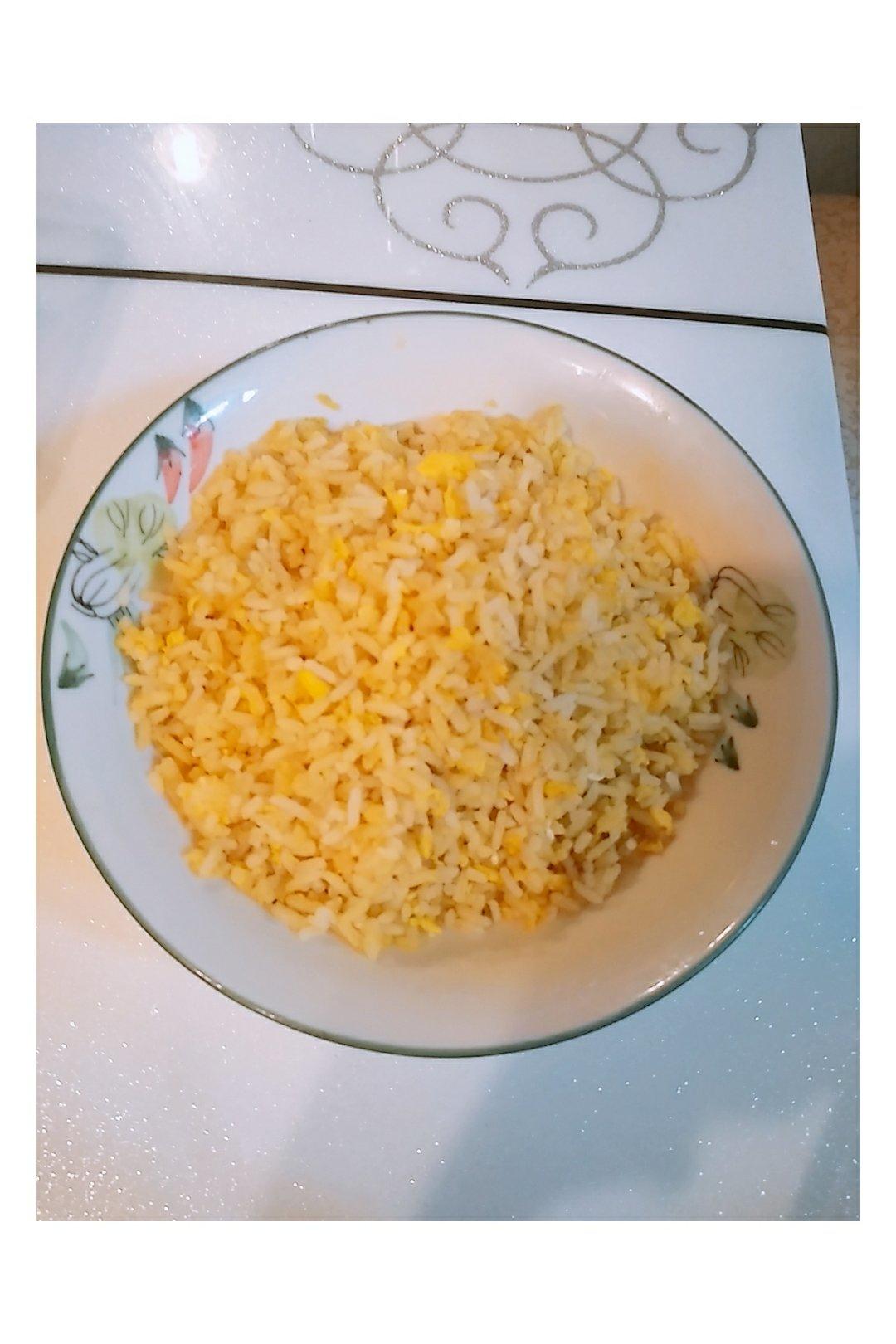 黄金蛋炒饭