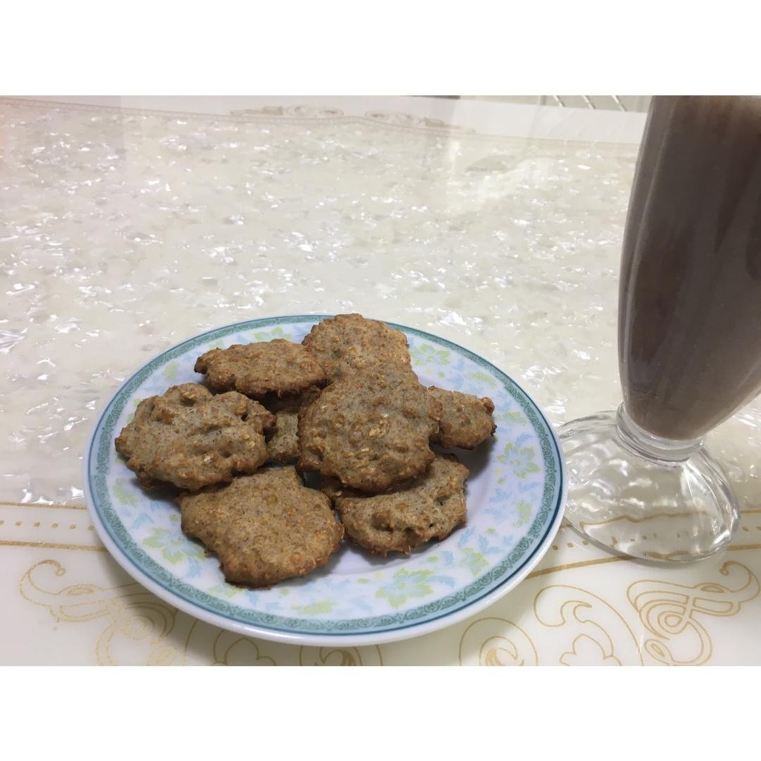 全麦黑芝麻燕麦饼干（麦吉二阶段零食）