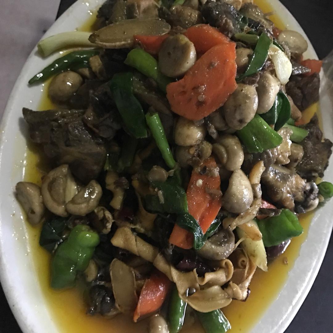 秒杀饭馆味道的【黄焖鸡米饭】