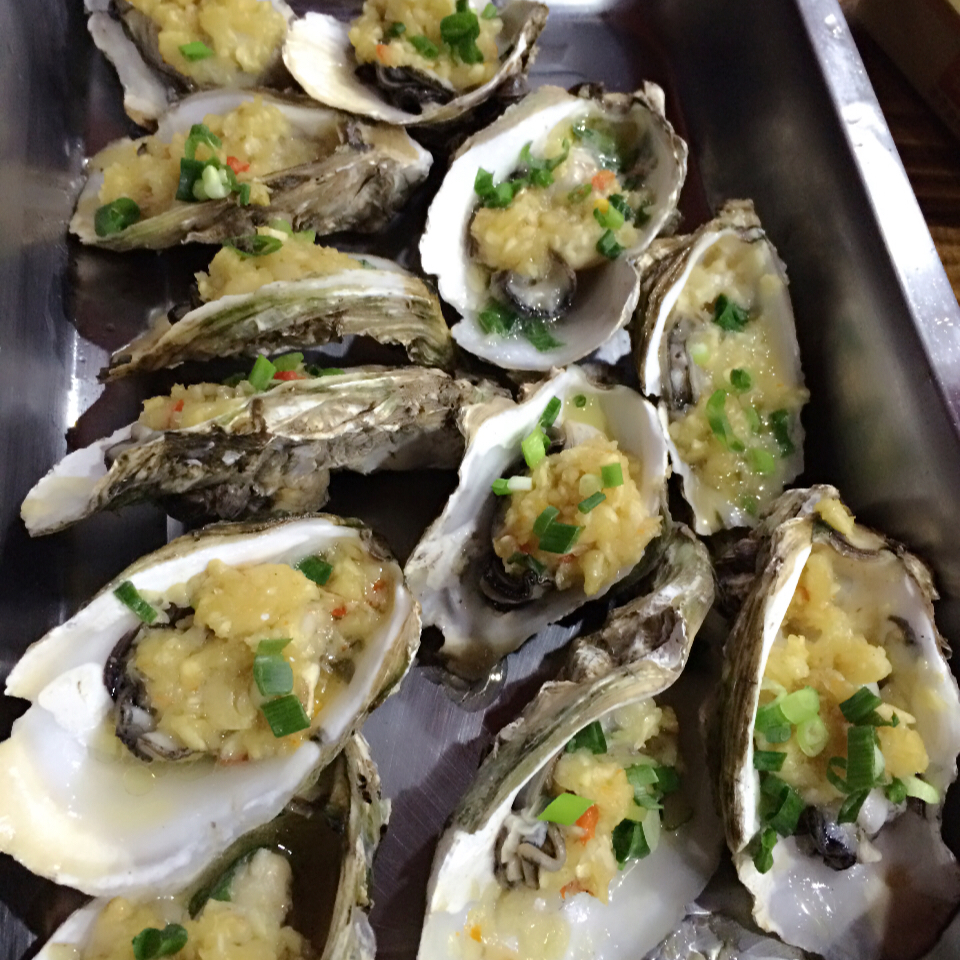 【曼食慢语】蒜蓉烤生蚝