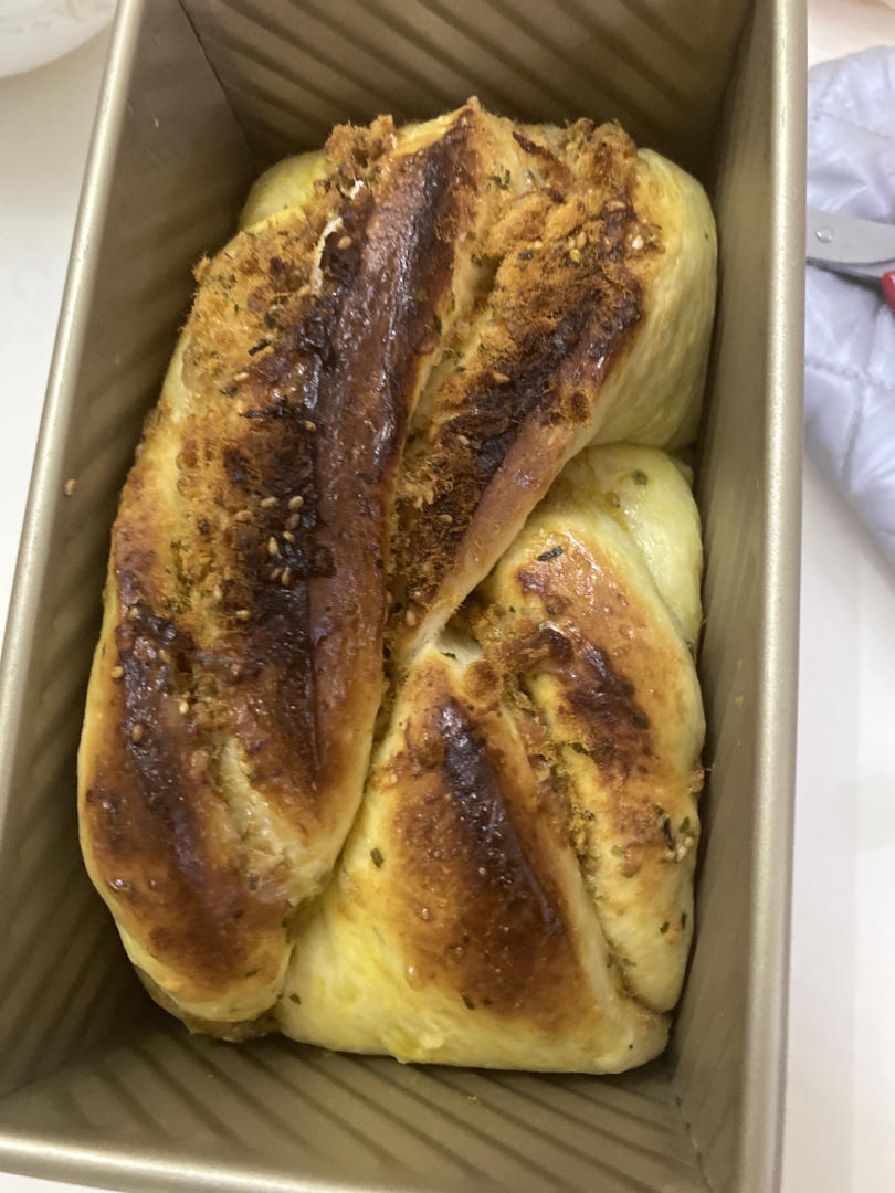 香葱肉松手撕吐司