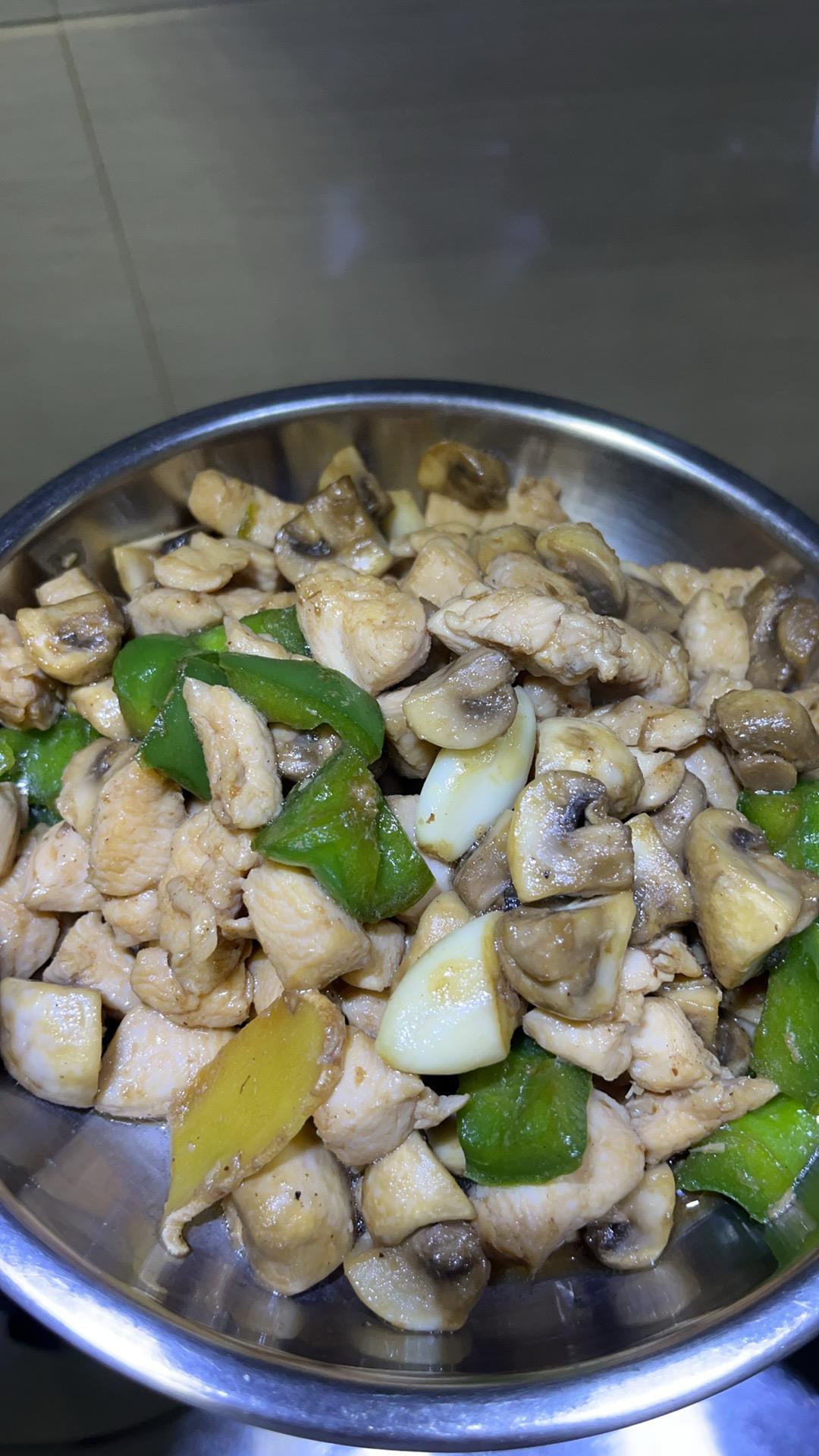 口蘑鸡胸肉