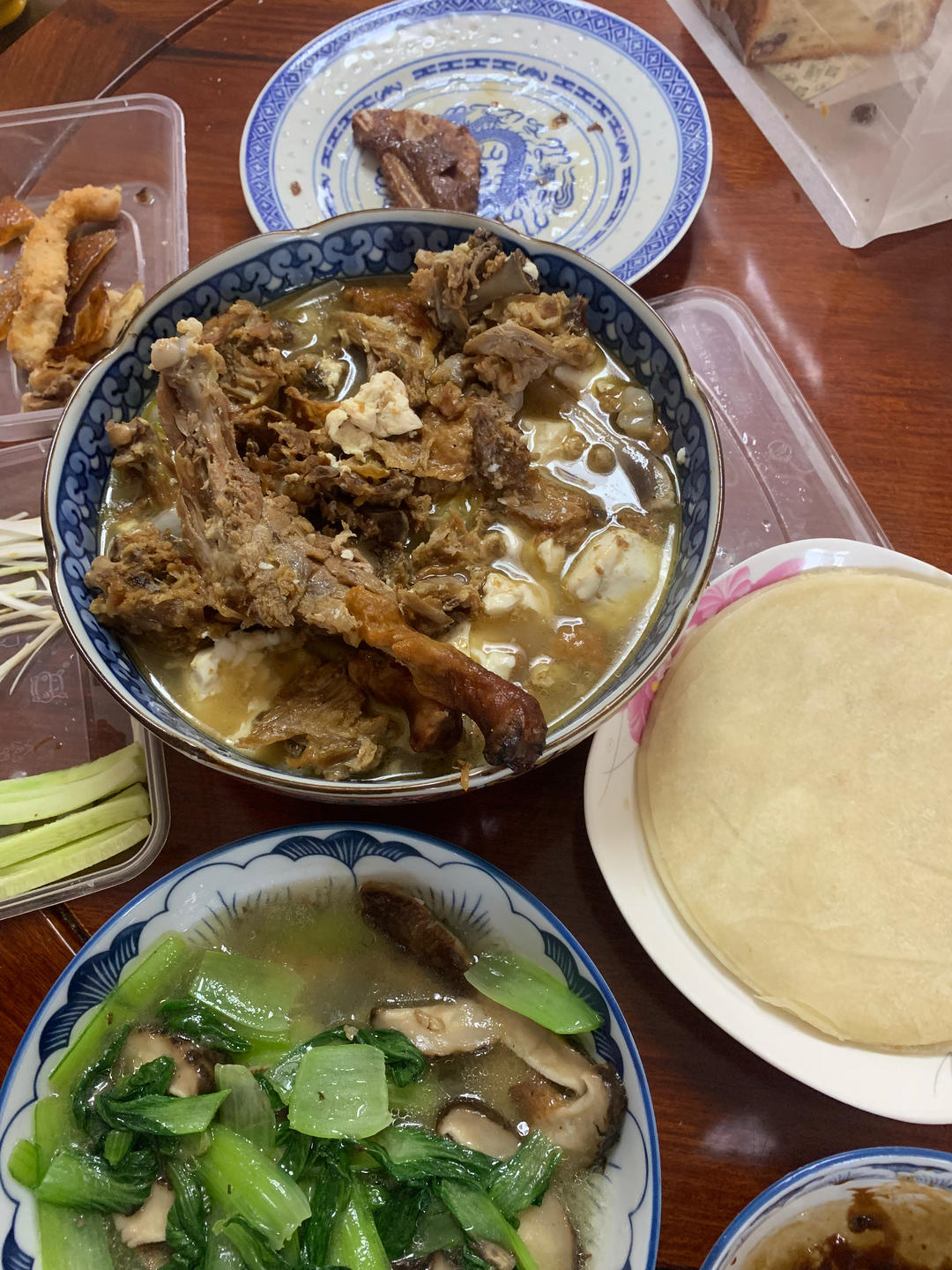 片完烤鸭 鸭架的好去处 鸭架豆腐汤