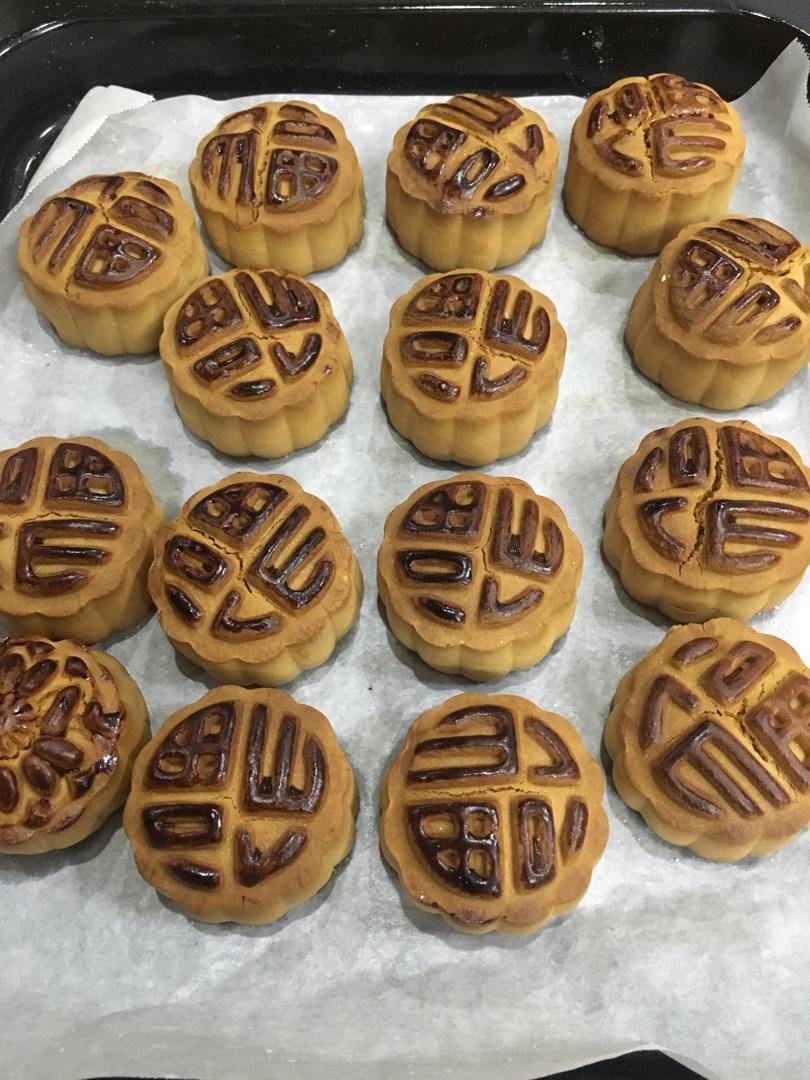 广式莲蓉蛋黄月饼 50克模