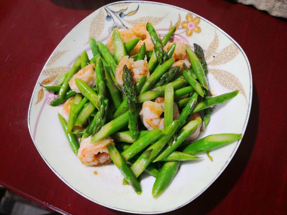 清炒芦笋虾仁