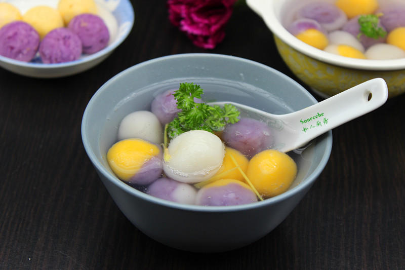 过元宵节，吃三味汤圆