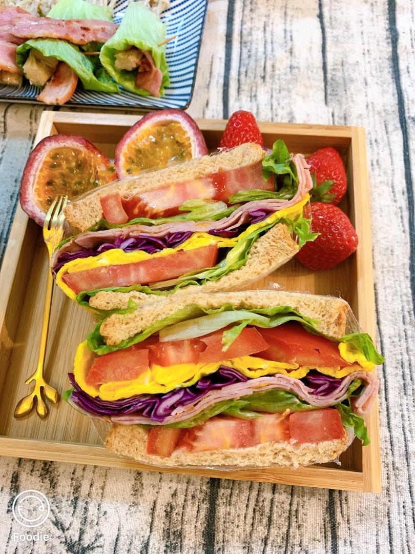 随意任性发挥的早餐三明治