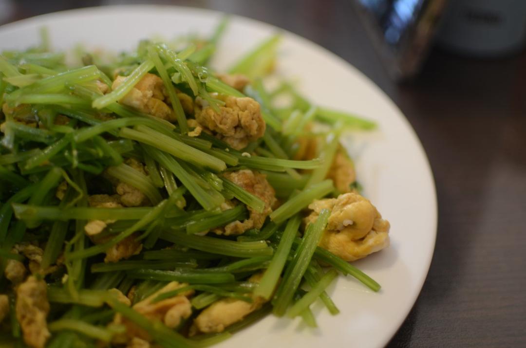 《中餐厅》芹菜炒蛋