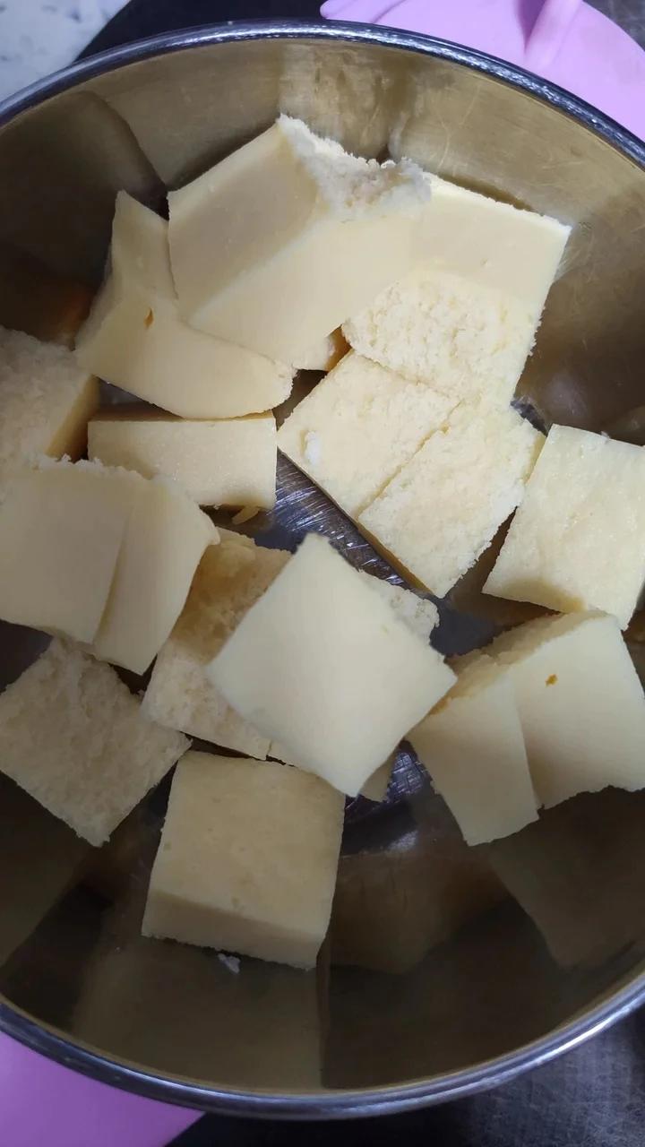 不加一滴油的淡奶油戚风蛋糕，做法简单到没朋友！