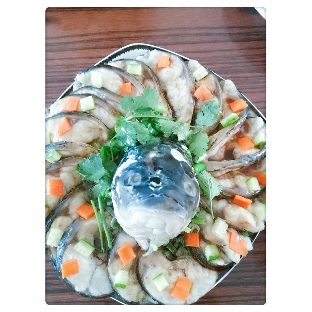 大富大贵开屏鱼