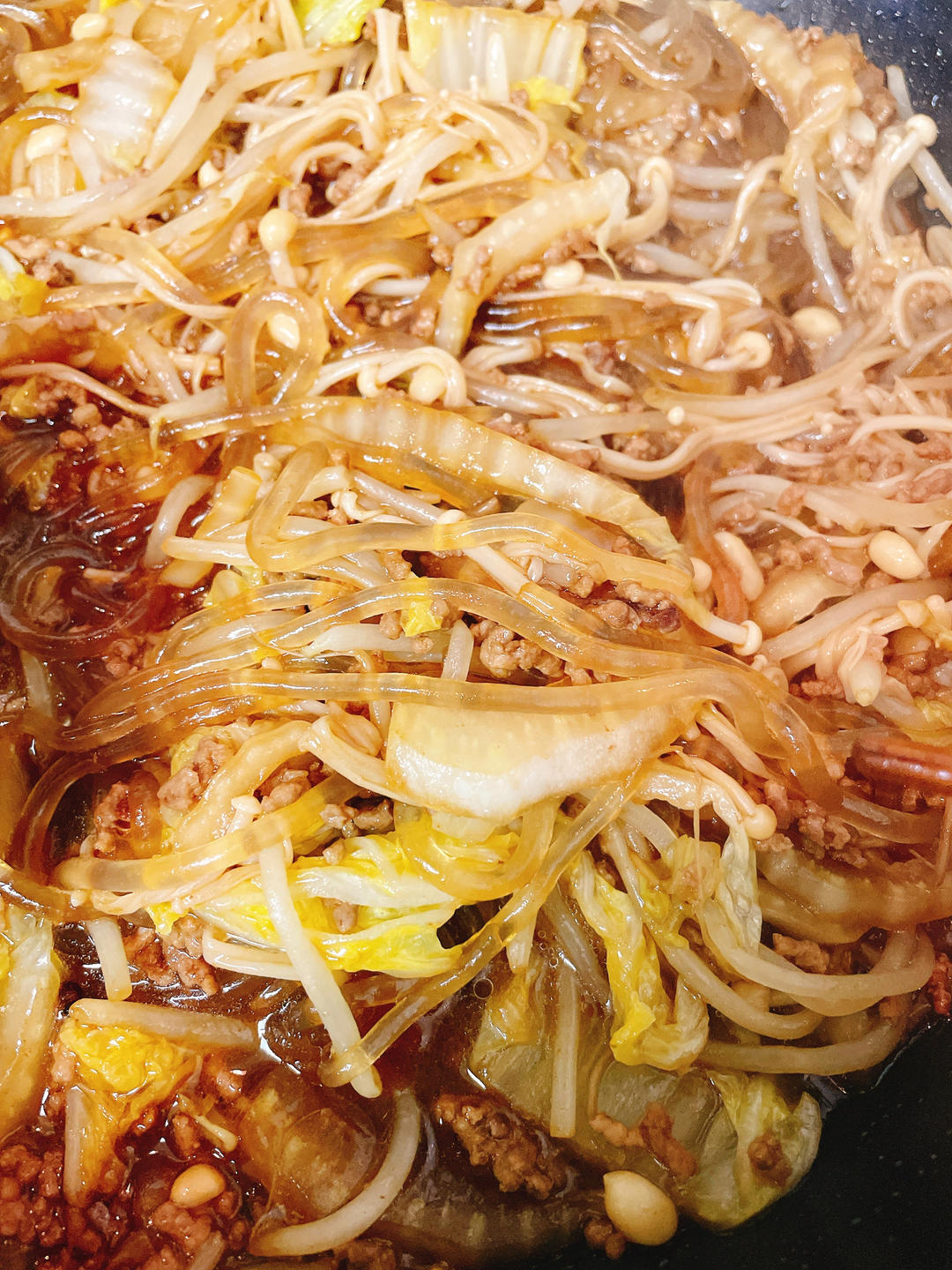 白菜肉末粉丝煲