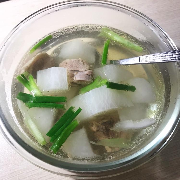 萝卜鸭汤