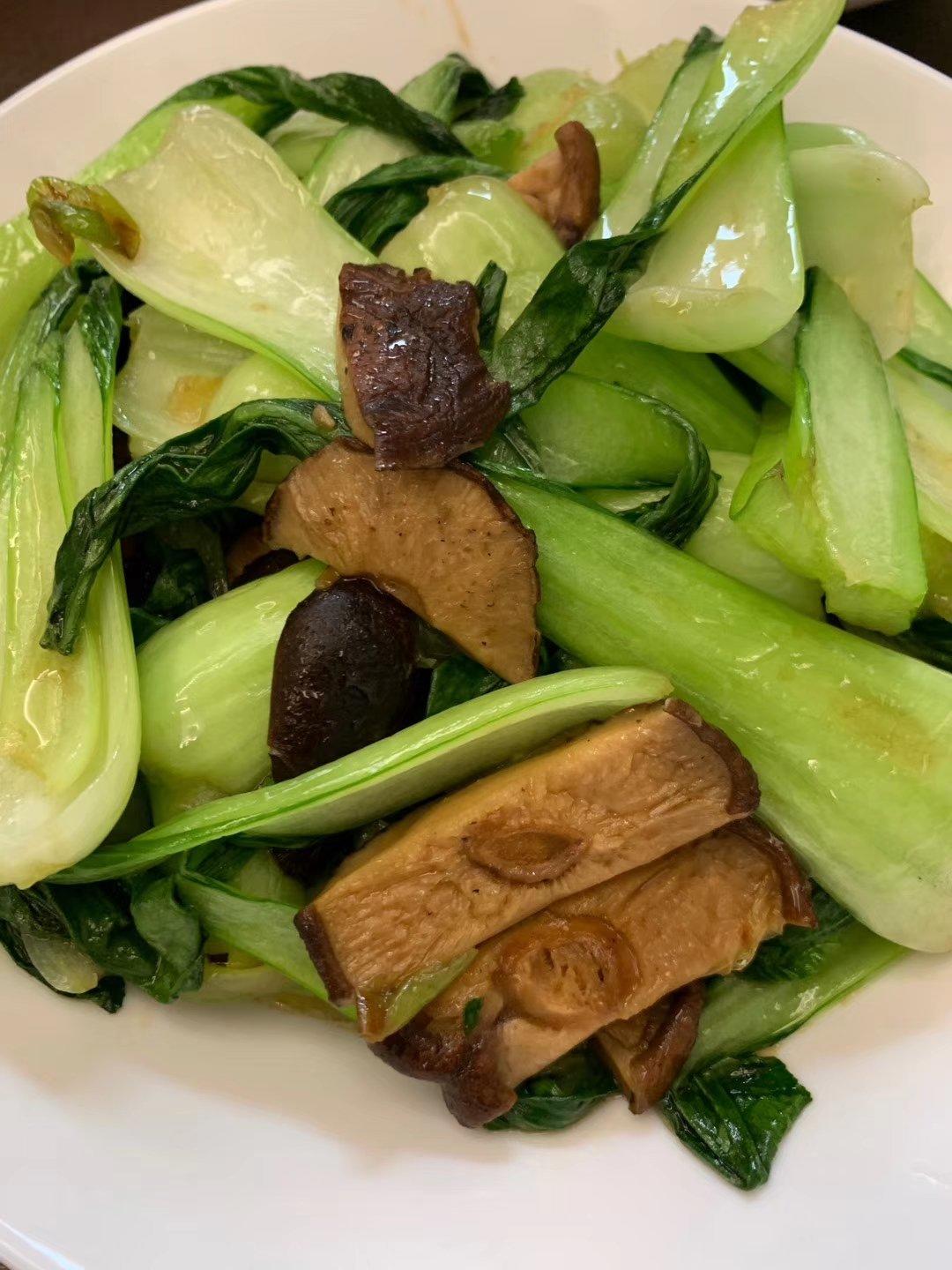 简易版香菇扒油菜