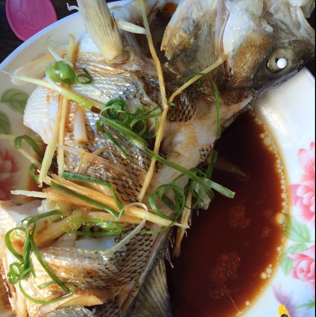 『朙子,』做的清蒸鱼