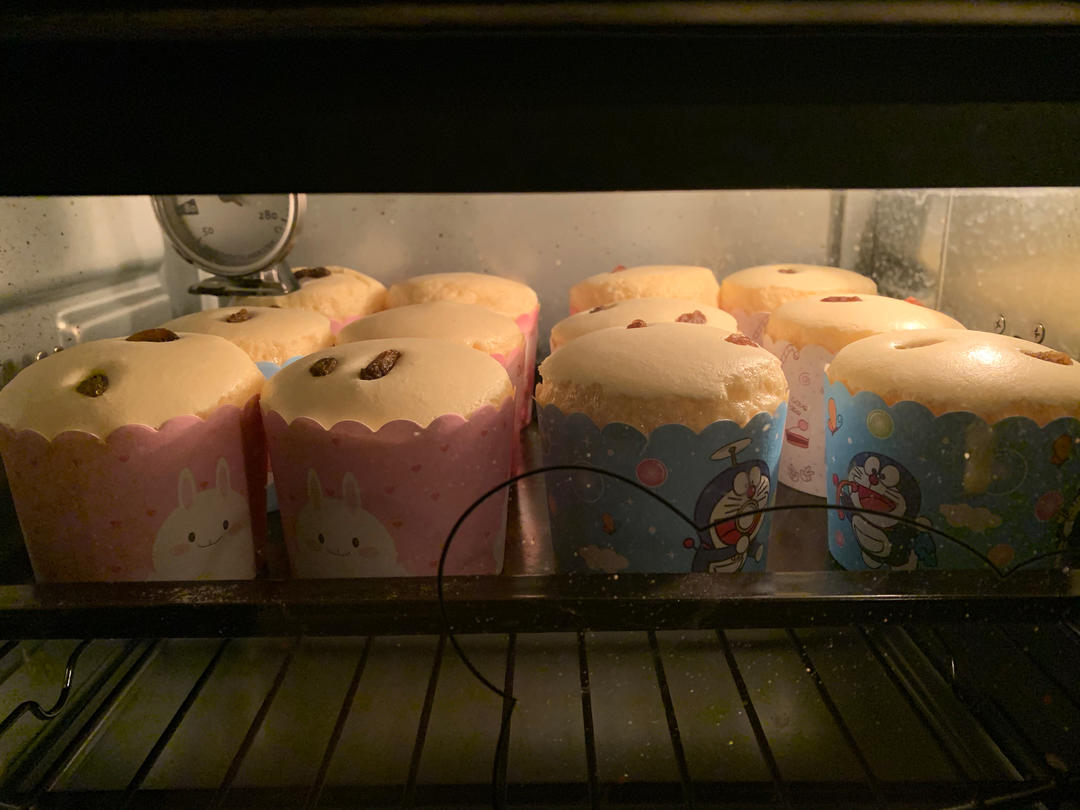 纸杯蛋糕 8寸戚风蛋糕的量