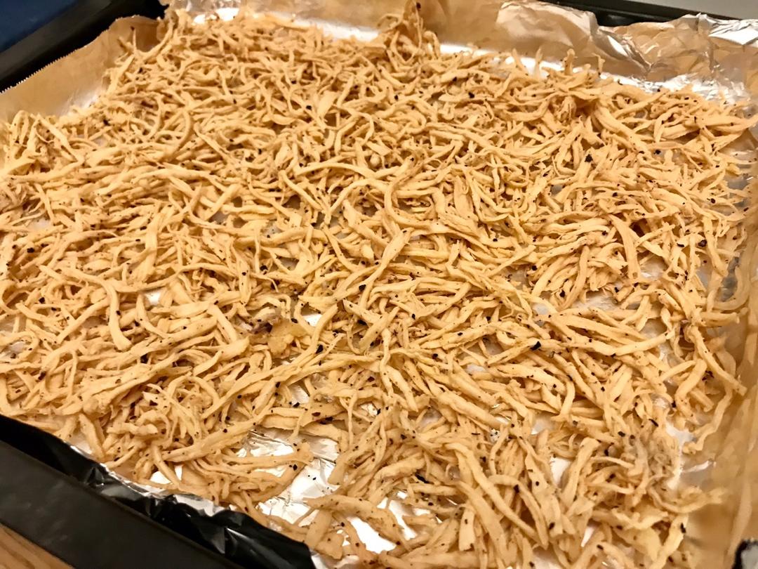 馋嘴零食【烤鸡肉丝】