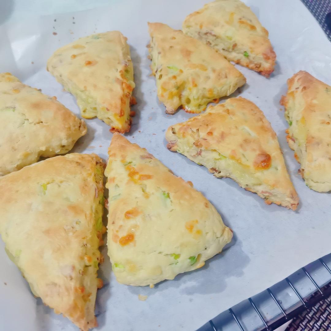 超级好吃的咸味司康Savoury Scones
