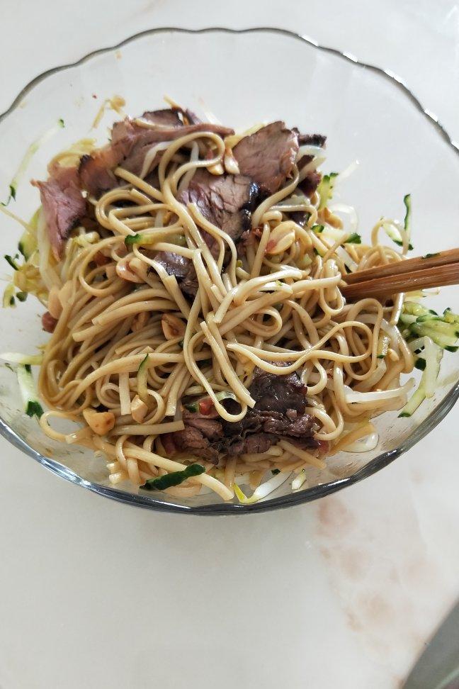 姥姥的爽口凉面！（干拌挂面）