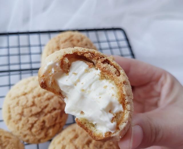 豆乳卡仕达酥皮泡芙(蛋液精确到克)的做法