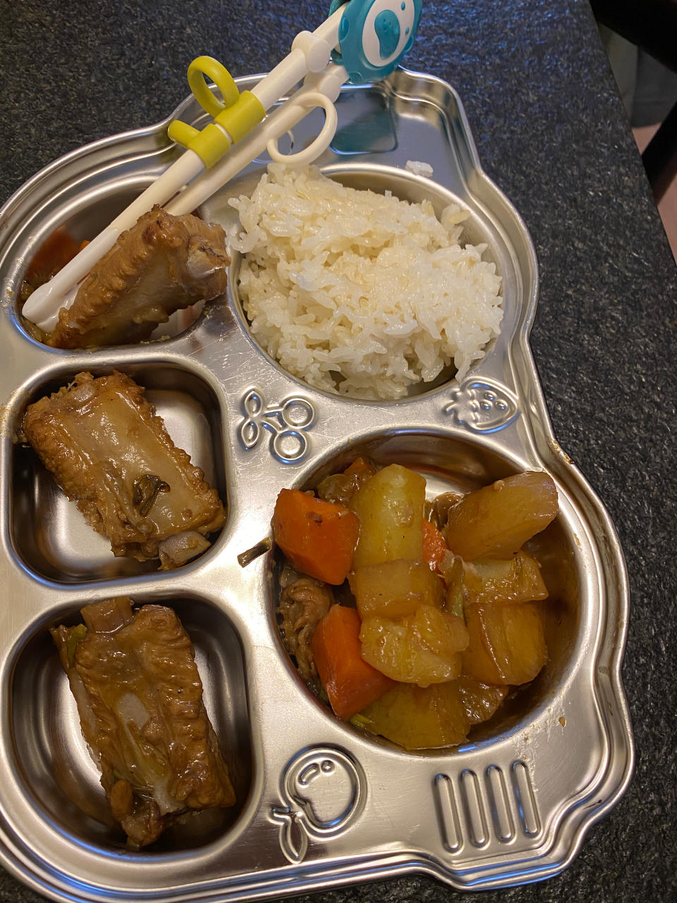 土豆炖排骨