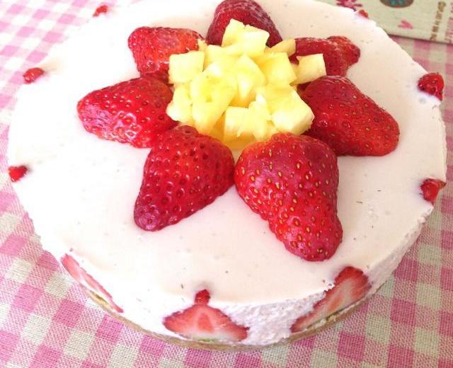 草莓慕斯蛋糕(免烤版)的做法