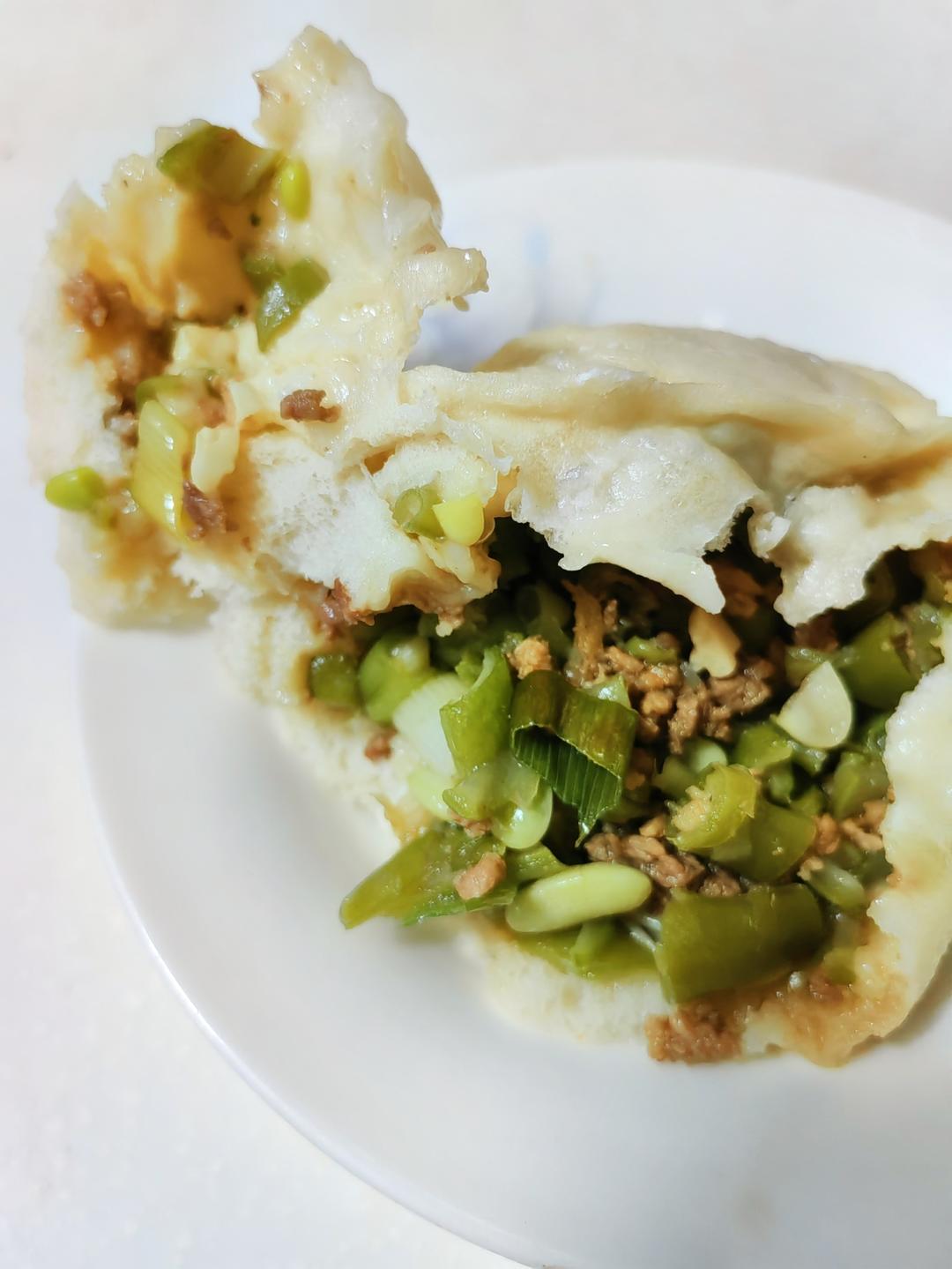 芸豆肉丁大包子